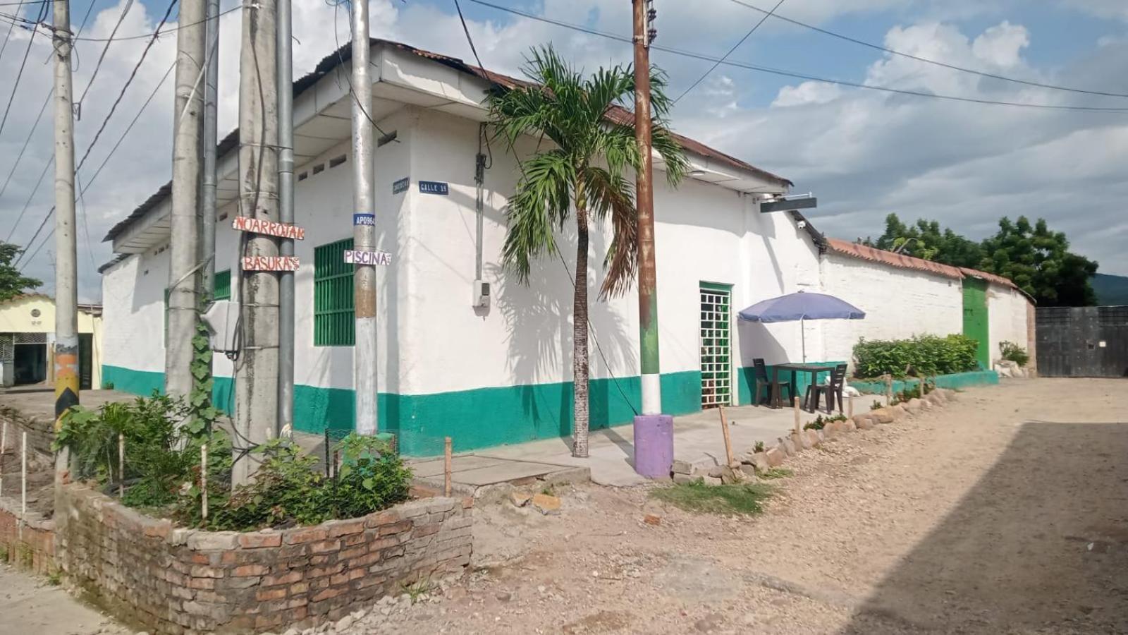 La Estacion Del Refugio Hotel Girardot Luaran gambar